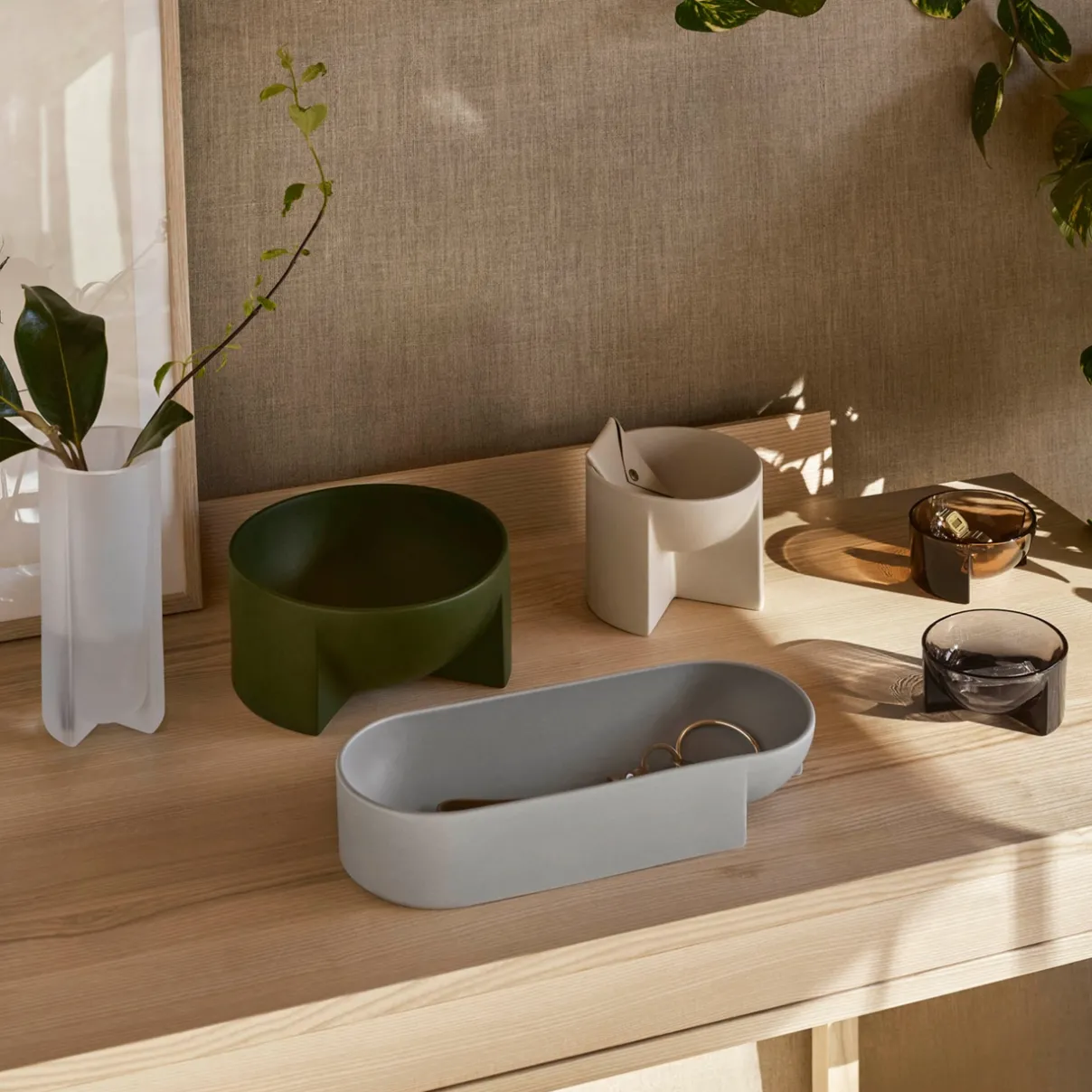 IITTALA Sisustuskulhot Ja -Tarjottimet|Piensisustus-Keraaminen kulho 240x120mm sammaleenvihreä