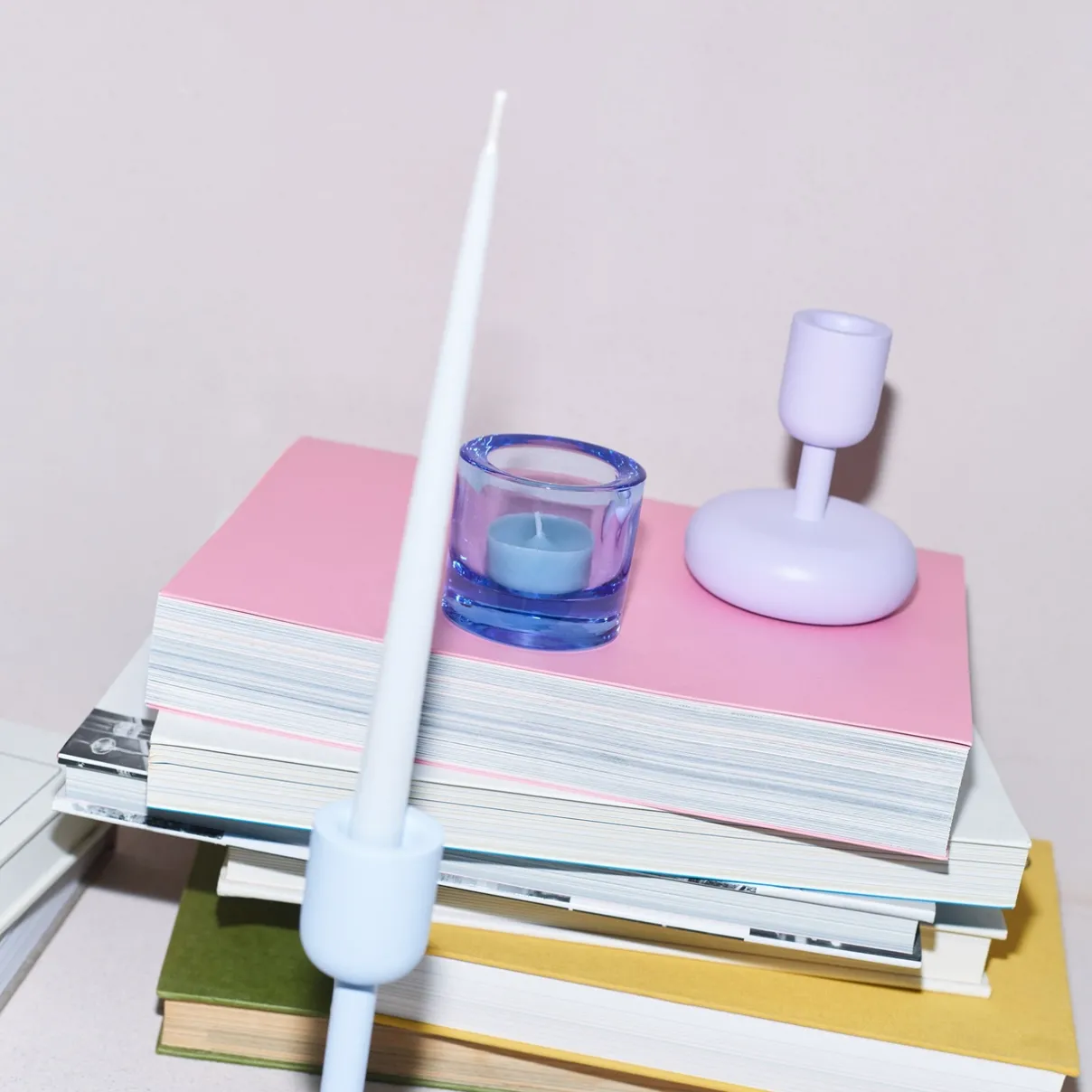 IITTALA Kynttilänjalat-Kynttilänjalka 107mm Vaalea lila