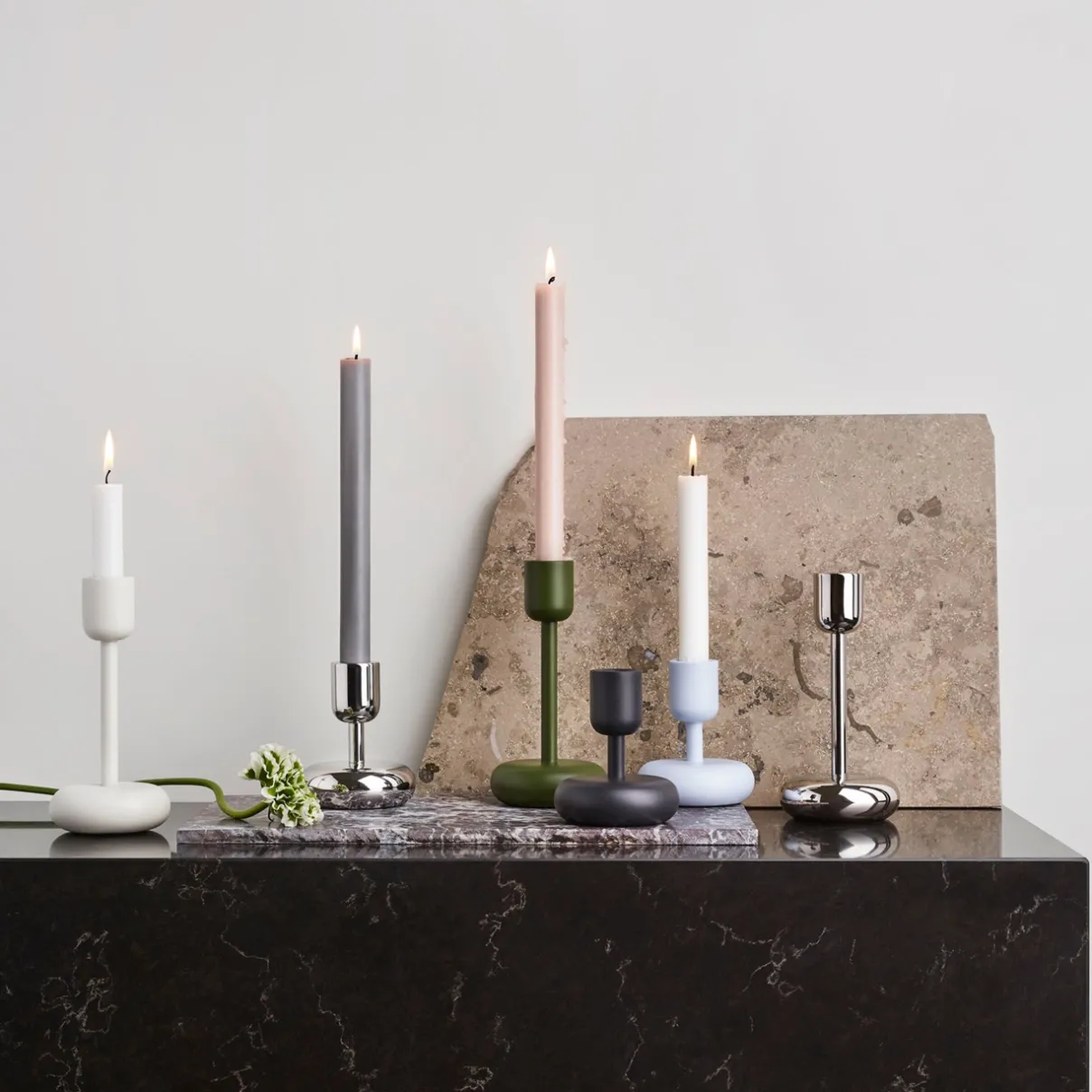 IITTALA Kynttilänjalat-Kynttilänjalka 183mm Valkoinen