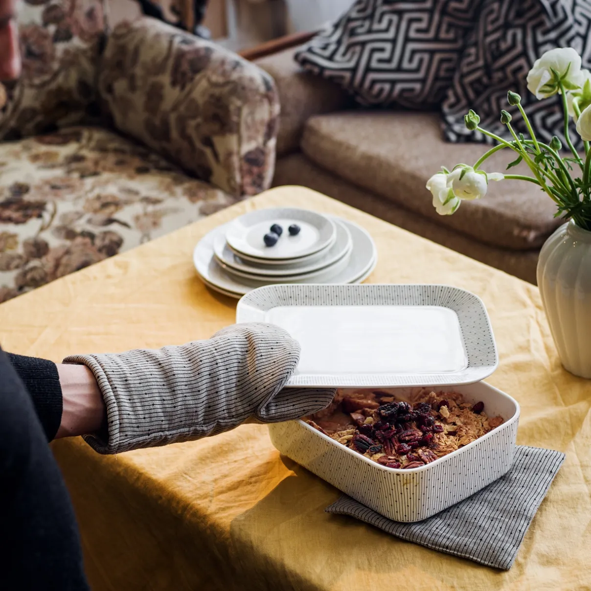 IITTALA Lautaset-Lautanen 15cm Musta
