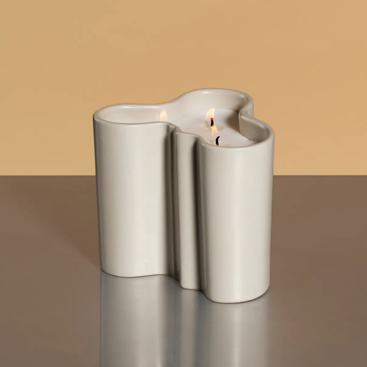 IITTALA Alvar Aalto -Kokoelma|Kynttilät-Tuoksukynttilä 11cm hiekka